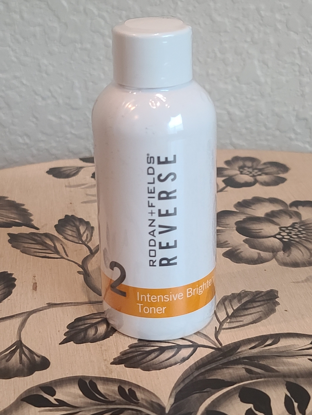 Rodan + Fields Reverse Step 2 Intensive Brightening Toner 4.2 oz. Sealed